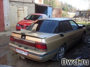 Битый автомобиль Subaru Legacy